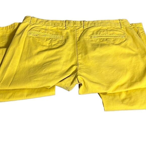 Gap Women's Khaki Pants Broken In Straight Leg Mid Rise Cotton Neon Yellow 2 - Picture 3 of 7